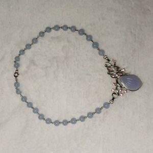 Womens Vintage Costume jewelery necklace